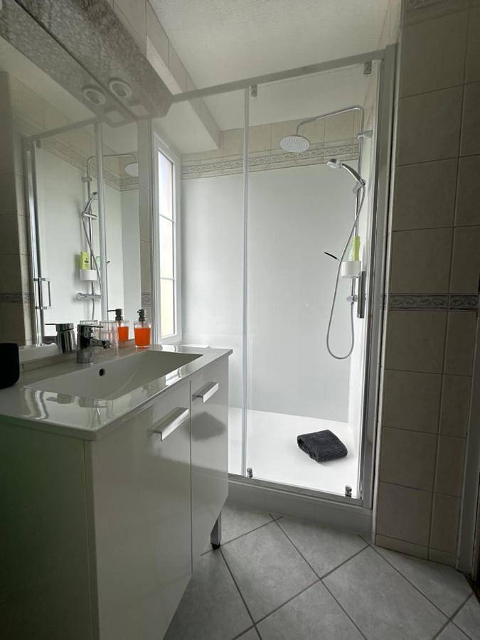 Location de vacances pour 2 personnes, avec jardin à Colleville-sur-Mer - 3