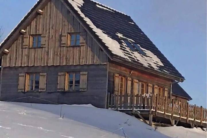 Casa rural para 10 personas, con jardín, Se admiten mascotas - 1