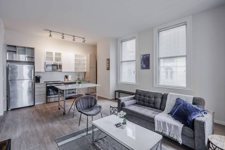 Loft for 4 people, with yard and terrace, with pets in Cincinnati