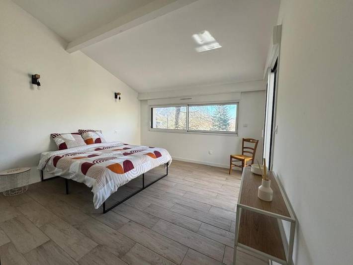 Location de vacances pour 6 personnes, avec vue et balcon à Douelle (Lot) - 3