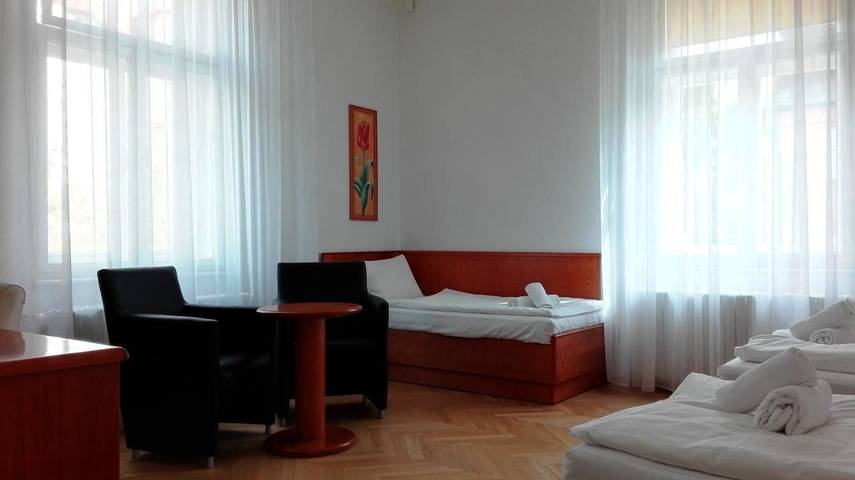 Maison d’hôte pour 2 personnes, avec jardin ainsi que vue et terrasse à Prague - 2