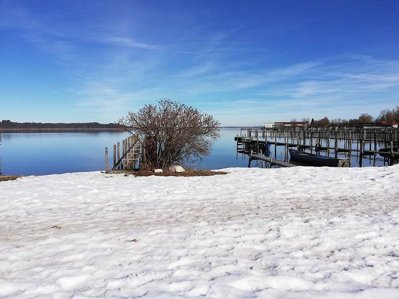 Ganze Ferienwohnung, Ferienwohnung Lackerschmid Lorenz - 5-Sterne Ferienwohnung mit Balkon und Blick in die Chiemgauer Berge in Bernau am Chiemsee, Chiemsee