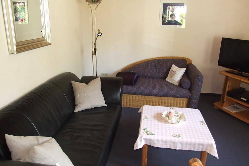 Ganze Wohnung, Haus Antje - Ferienwohnung in Bad Malente, Malente