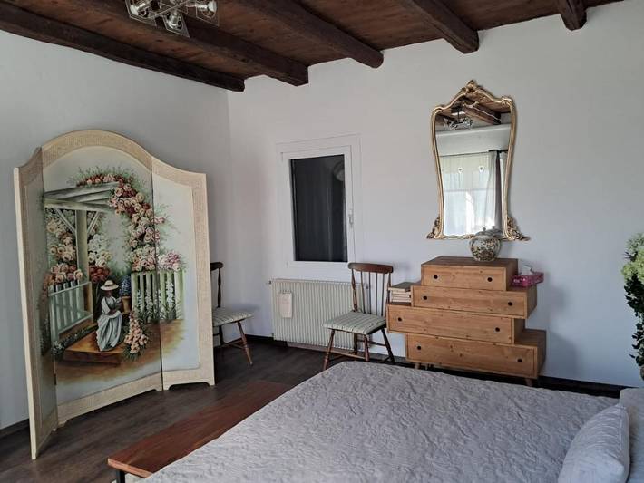 Location de vacances pour 3 personnes, avec vue et jardin à Fontanafredda - 4