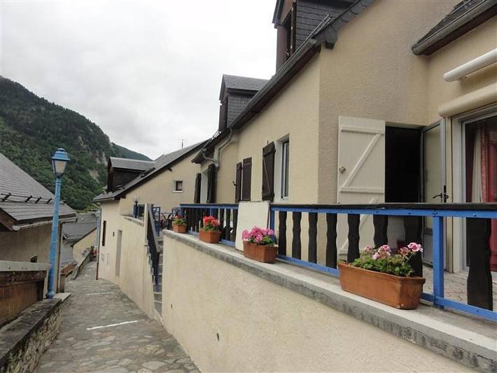 Location de vacances pour 4 personnes, avec terrasse ainsi que bassin pour enfant et vue, animaux acceptés à Viella (Hautes-Pyrénées) - 4