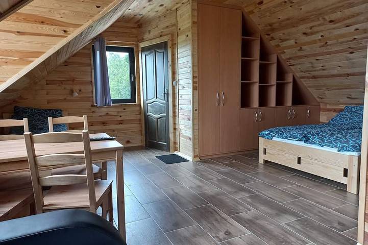 2 - bedroom mountain chalet with sauna and hot tub in Sudety (Polska)