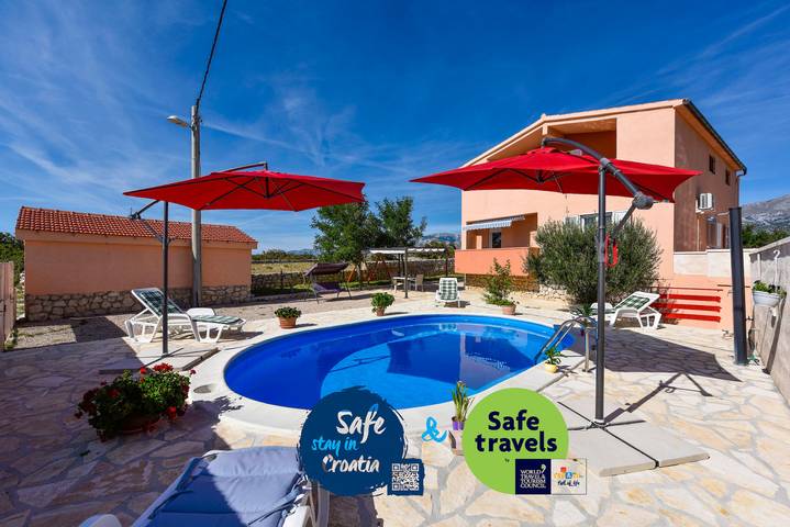 Villa für 8 Personen, mit Garten und Balkon, kinderfreundlich in Vinjerac - 4