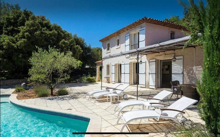 Chalet para 10 personas, con piscina además de jardín y vistas - 1