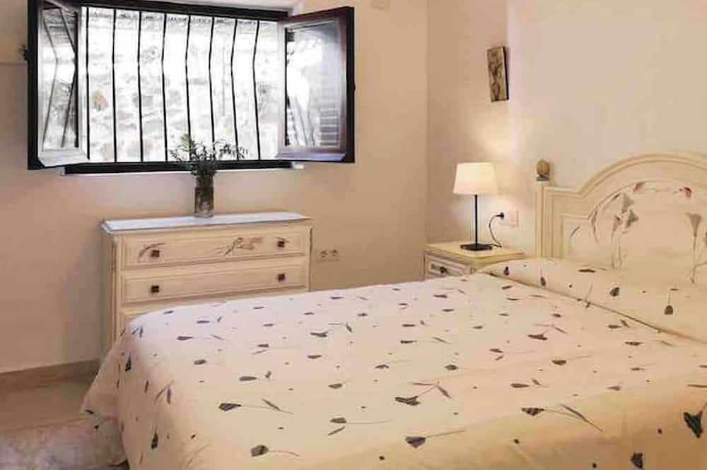 Homerez - Charmante Villa in Benamahoma + Privater Pool in Benamahoma, Grazalema