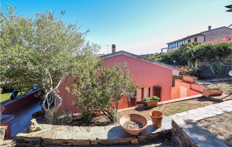 Location de vacances pour 6 personnes, avec jardin à Stintino - 3