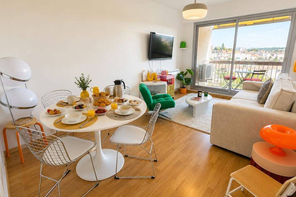 Ganze Wohnung, City break, city center – Balcony & Air conditioni in Angoulême, Charente