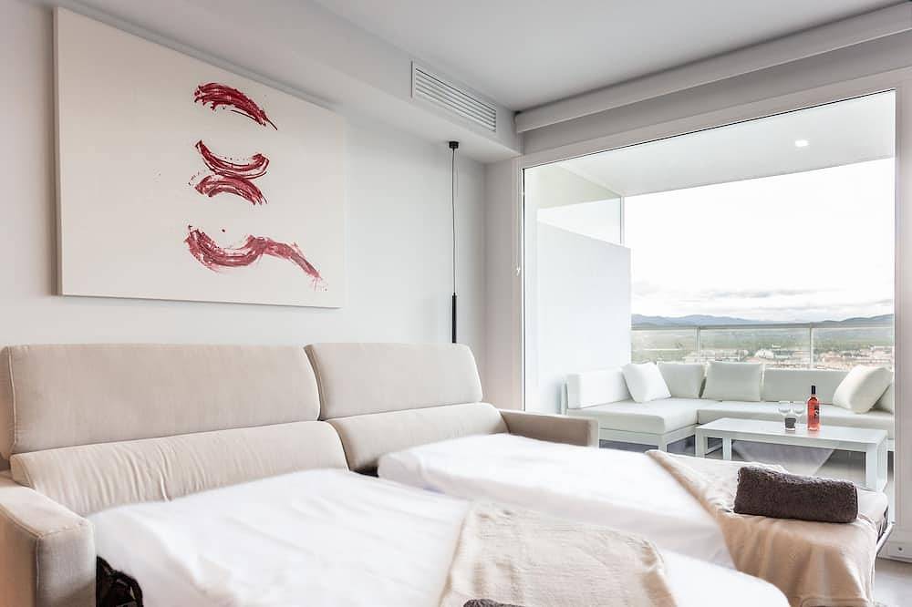 Apartamento entero, Apartamento + Terraza con piscina/ Pádel/ Gim./Spa incluidos. in Canet de Berenguer, Costa de Valencia