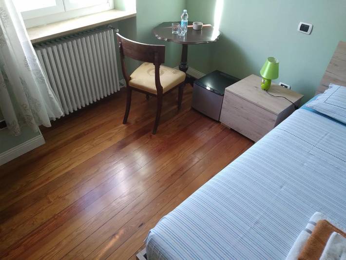 Chambre d’hôte pour 2 personnes, avec Vue dans Bra - 4