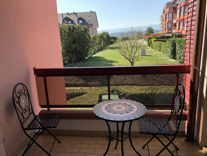 Gîte pour 2 personnes, avec vue et balcon/terrasse dans Lac Léman - 2