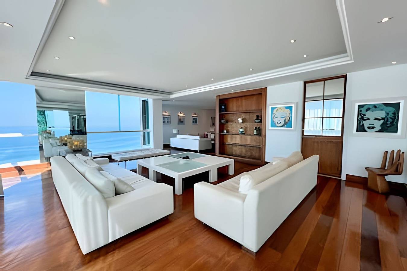 Entire apartment, Luxury penthouse with 5 bedroom and pool in Copacabana, Rio de Janeiro