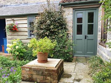 Holiday Home for 2 People in Drayton (Somerset), Somerset, Photo 4