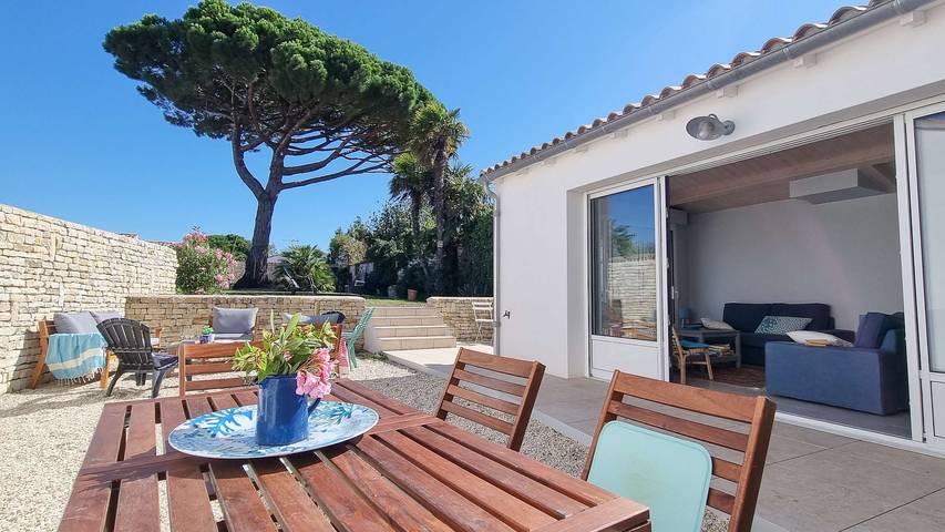 Gîte pour 8 personnes, avec jardin à Le Bois-Plage-en-Ré - 2