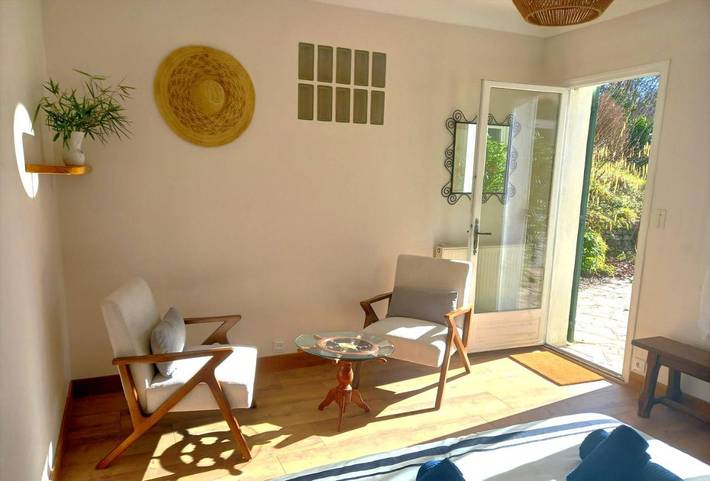 Gîte pour 2 personnes, avec piscine et jardin à Lauzerte - 2