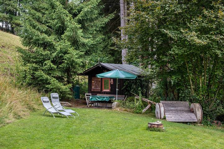 Chalet für 4 Personen, mit Garten und Balkon im Schwarzwald