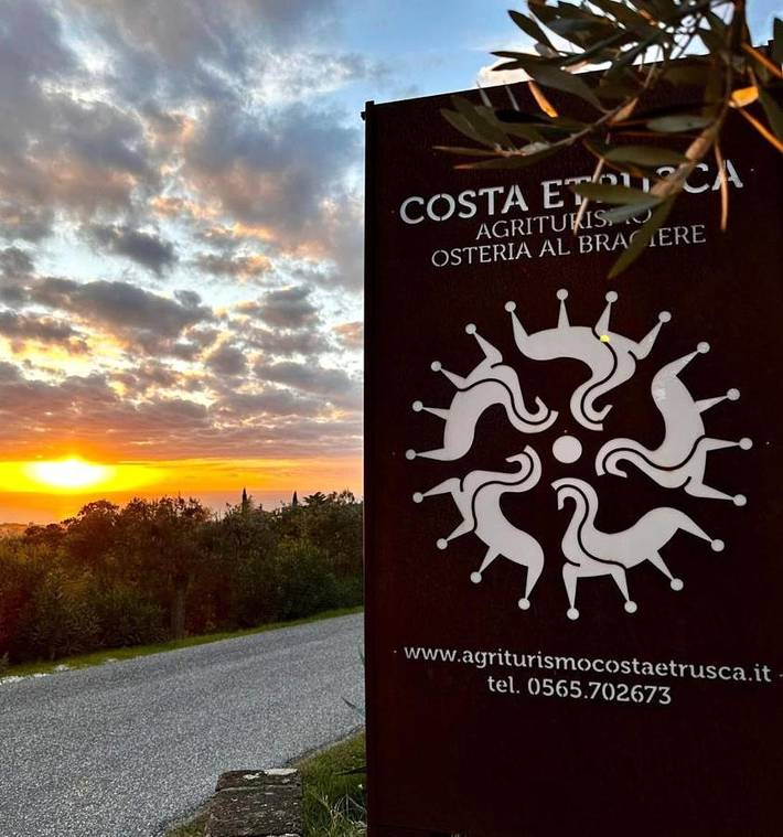 B&b per 3 persone, con panorama e balcone nonché piscina e giardino a San Vincenzo