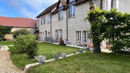 Chambre d’hôte pour 3 personnes, avec jardin dans Côte-d'Or