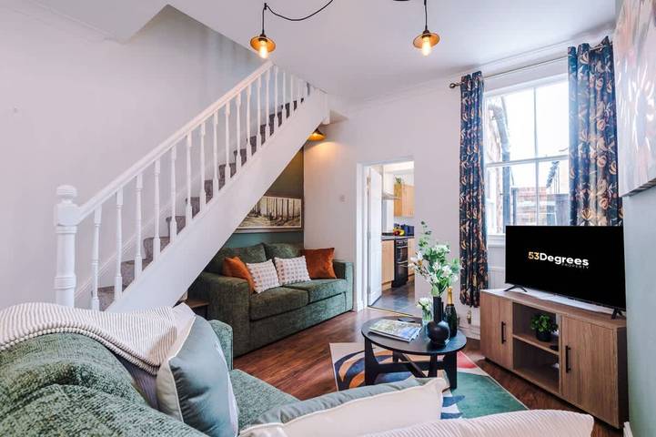 Holiday rental for 6 people, with balcony, child-friendly in Chester