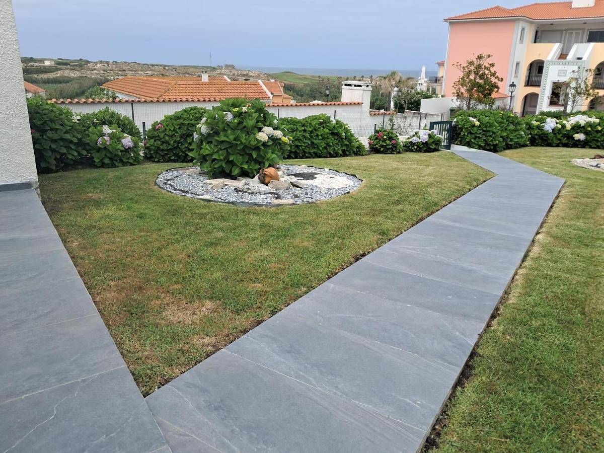 Vila Private Pool Beach Golf Praia Del Rey in Amoreira, Leiria distrito