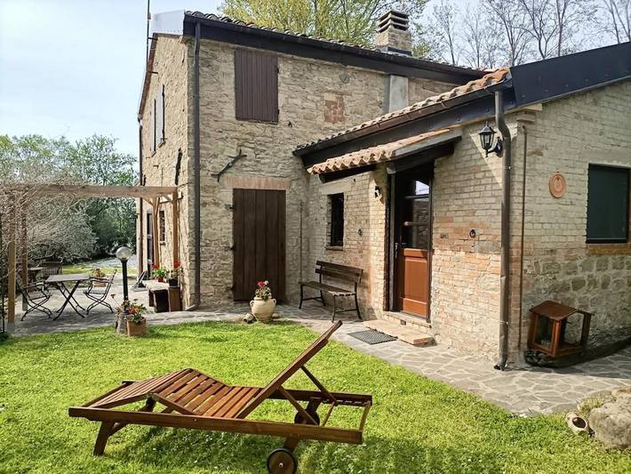 Casa vacanza per 4 persone, con Giardino e Panorama a Cupramontana