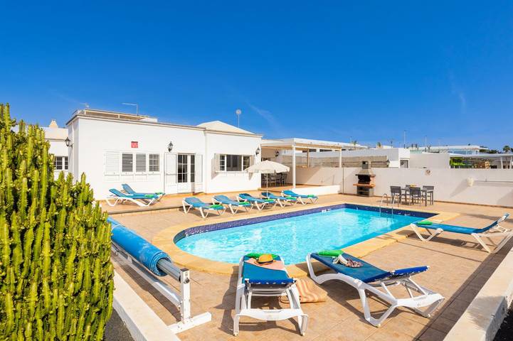 Chalet para 10 personas, con jardín además de jacuzzi y terraza en Lanzarote - 3