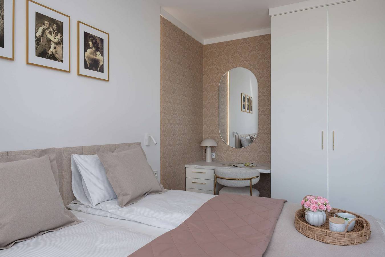 Geheel appartement, Stylish Studio with a Balcony | A Place to Work in Ciechocinek, Woiwodschap Koejavië-Pommeren