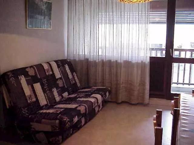 Gîte pour 6 personnes, avec vue dans Office De Tourisme De Saint Laurent Soulan