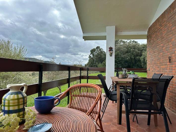 Escapadas de fin de semana para 11 personas, con Balcón además de Terraza y Jardín en Noja