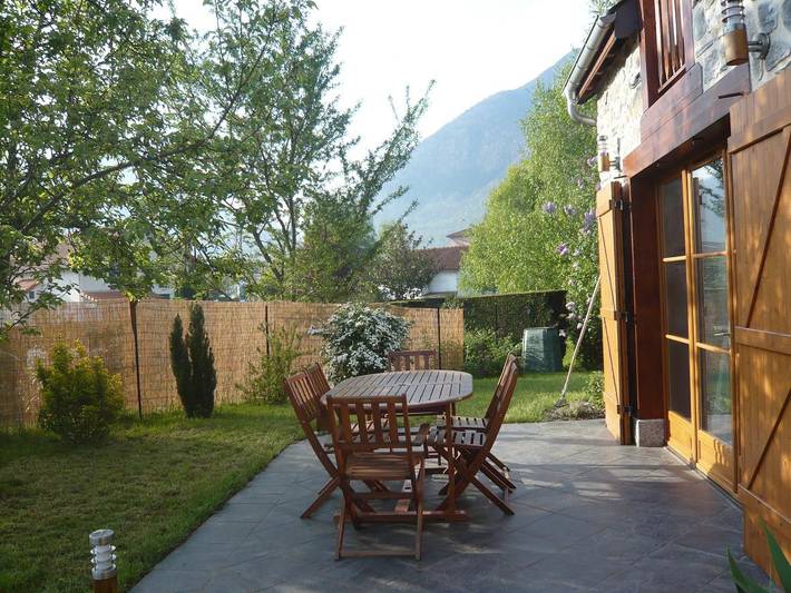 Gîte pour 3 personnes, avec terrasse et jardin, animaux acceptés à Pierrefitte-Nestalas - 2
