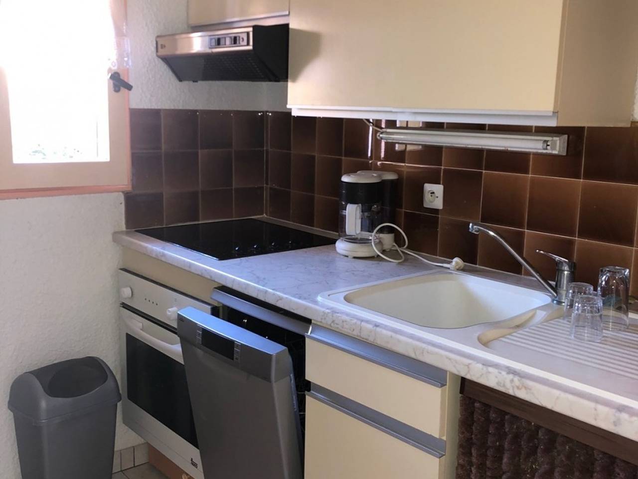 Charming 2-Room Villa, Private Beach, Parking, Sleeps 4, Le Barcarès in Le Barcarès, Côte d'Améthyste