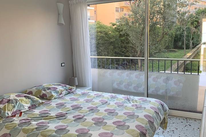 Gîte pour 6 personnes, avec balcon ainsi que piscine et jardin dans Carnolès - 2