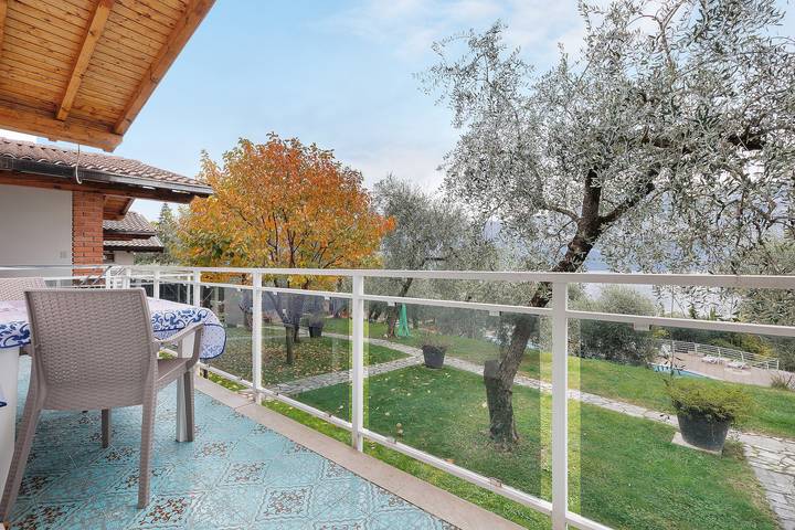 Appartamento intero, Appartamento 'Bungalow Pit Stop' con vista lago, Wi-Fi e aria condizionata in Brenzone, Prealpi Gardesane