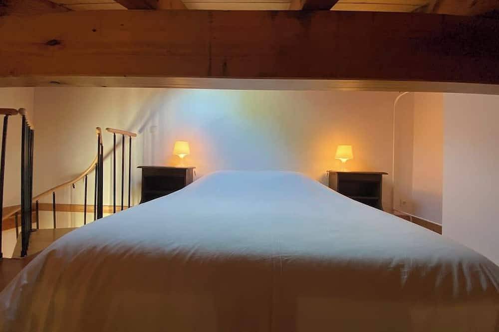 Entire apartment, Le Xilotik - Peaceful apartment in Espelette in Espelette, Bayonne region