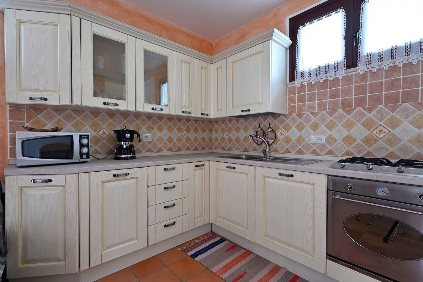 Holiday Home 'Con Aria Condizionata' with Mountain View and Air Conditioning in Bari Sardo, Ogliastra Province