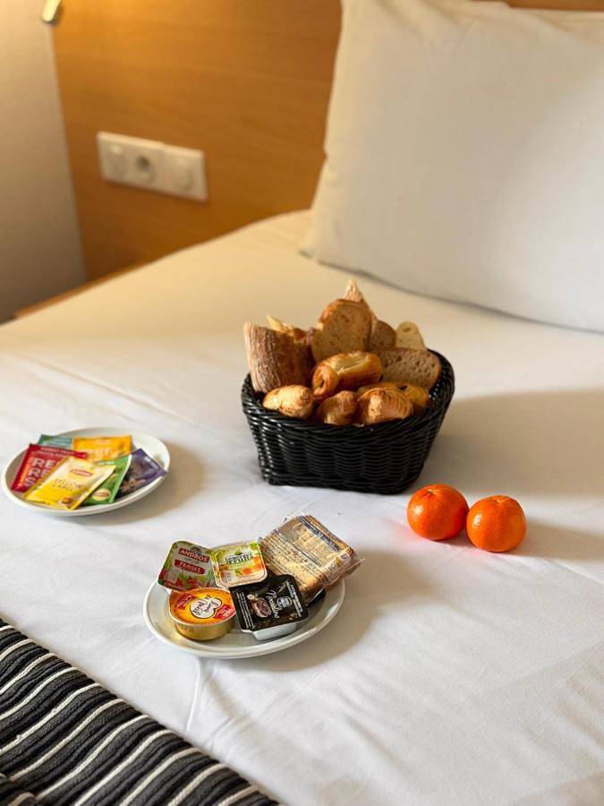 Hôtel pour 4 personnes, avec jacuzzi et sauna dans Gare de Dijon-Ville - 4