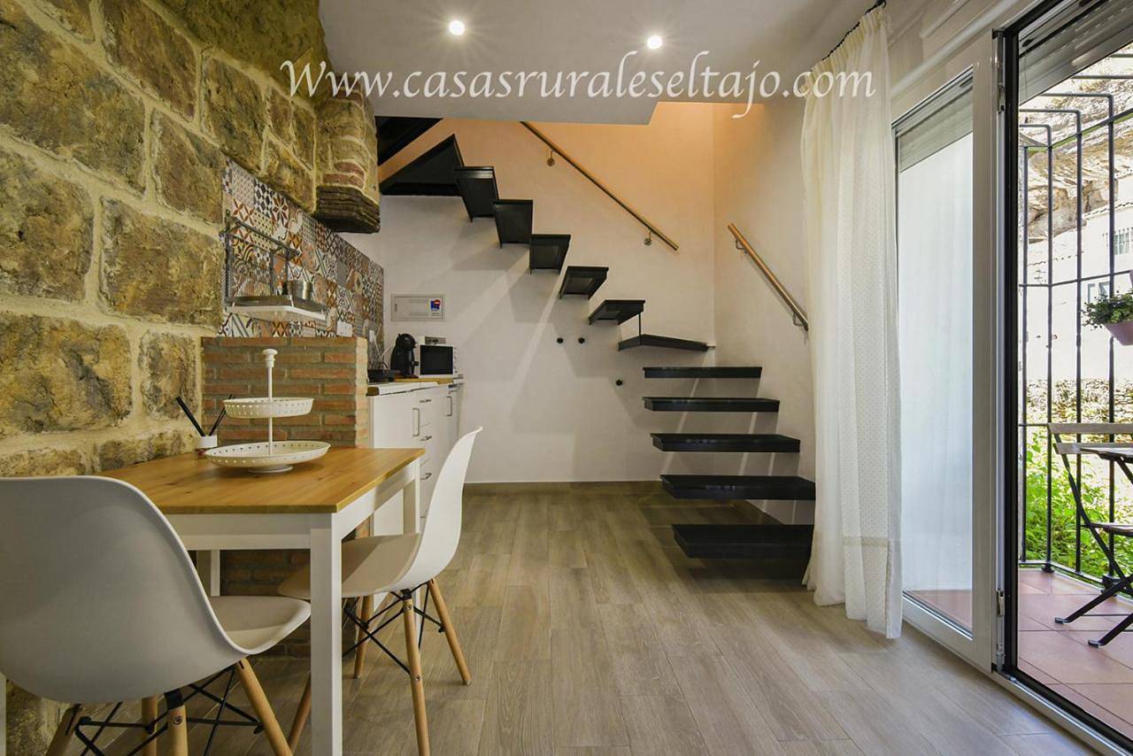 Casas Rurales El Tajo in Setenil de las Bodegas, Pueblos Blancos