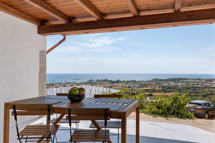 Villa dell’Asfodelo – Pool with Sea View, Wi-Fi & Air Conditioning in Porto Ottiolu, Budoni