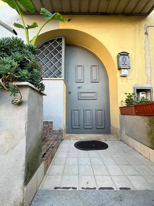 Appartamento intero, Antico Borgo sul Vesuvio Casa al Vino Oasi tra Storia e Natura in Pollena Trocchia, Parco nazionale del Vesuvio