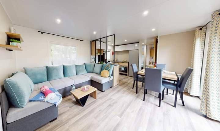 Ferienhaus für 8 Personen, mit Kinderpool und Pool sowie Garten in La Palmyre