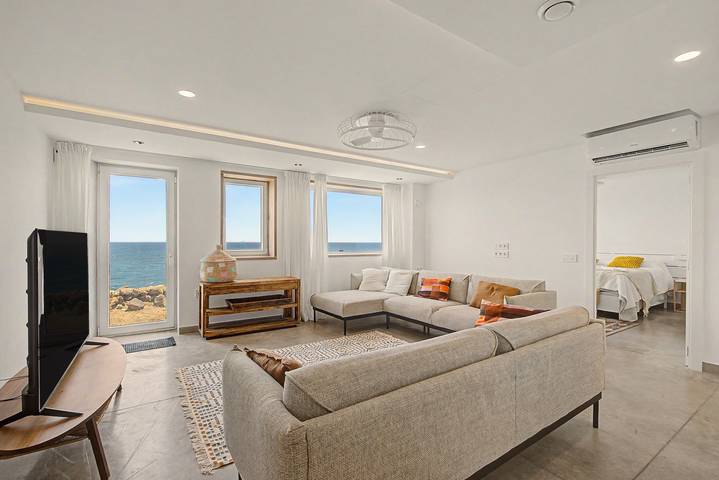 Appartement entier, Appartement de vacances « The Cliff View B » avec vue sur mer, terrasse privée et Wi-Fi in Playa Palo Grande, Telde