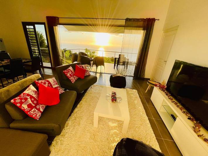 Villa pour 6 personnes, avec jardin ainsi que piscine et vue dans Tahiti - 4