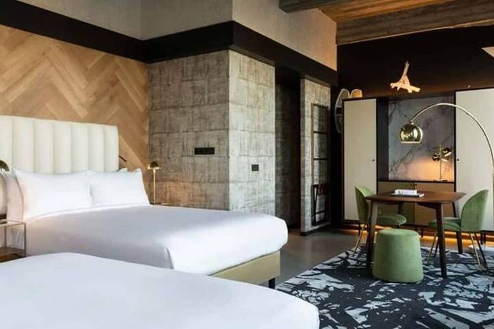 Hotel for 4 people in Rotterdam