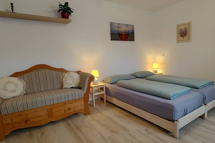 Ferienwohnung für 2 Personen, mit Garten und Terrasse, mit Haustier - 1