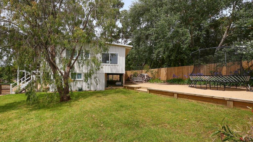 Holiday Home for 8 People in Dromana, Mornington Peninsula