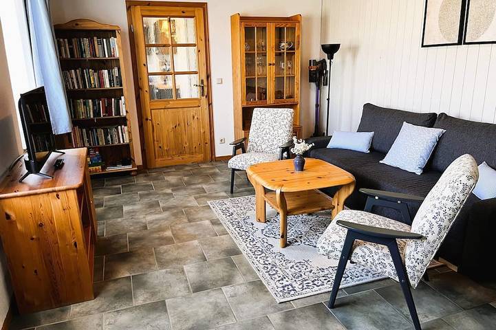 Ferienwohnung für 4 Personen, mit Terrasse und Garten sowie Sauna