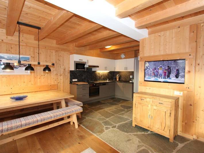 Chalet für 9 Personen, mit Terrasse und Sauna in Hintertux - 3